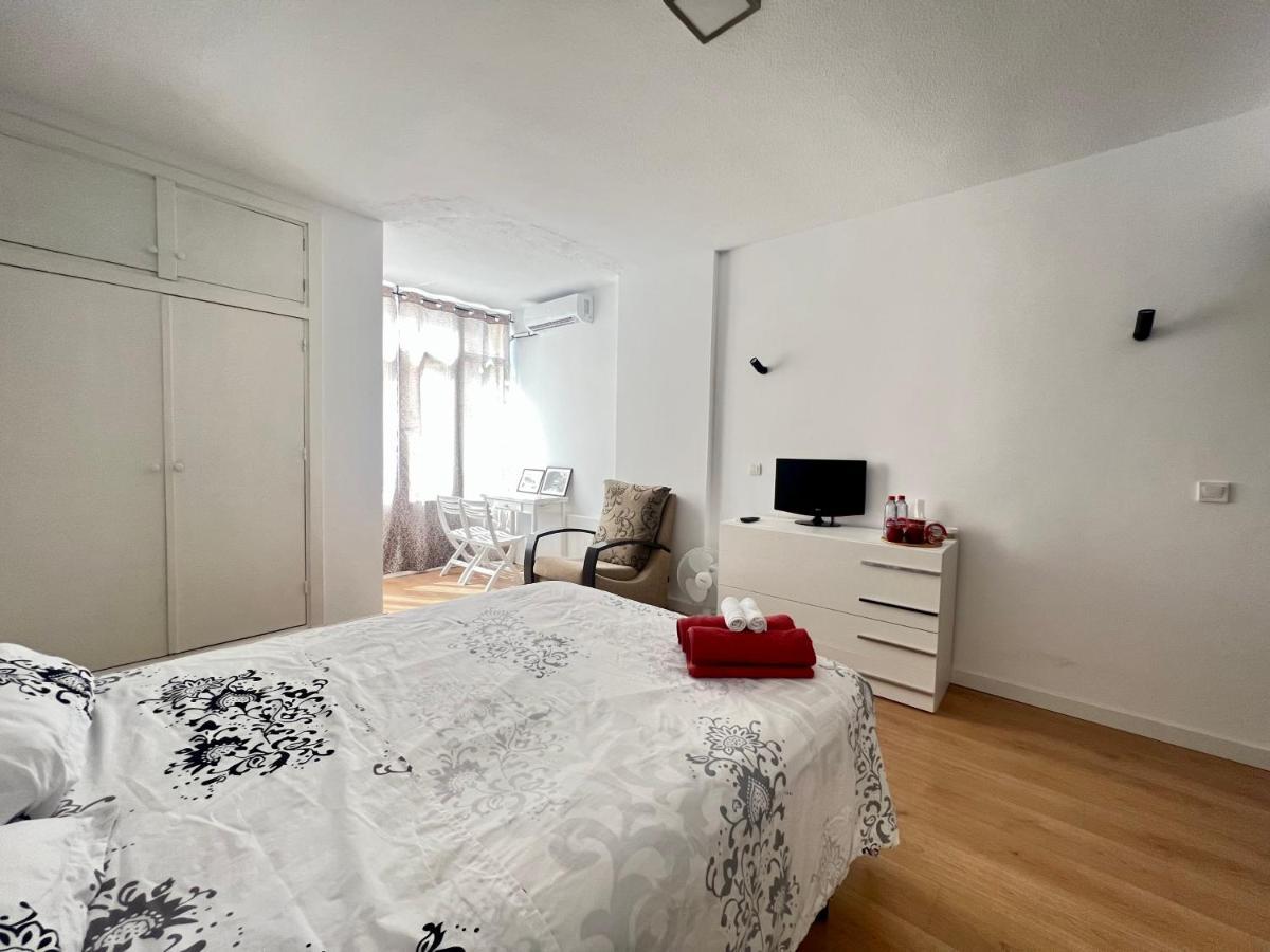 Antares House Premium, Estudio Torremolinos Con Piscina Apartment Bagian luar foto